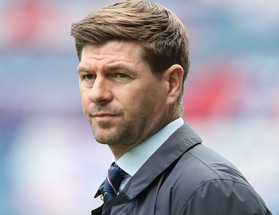 Steven Gerrard  imza için İstanbul'a geldi! Efsane futbolcu Türkiye'de çalışacak Steven Gerrard  imza için İstanbul'a geldi! Efsane futbolcu Türkiye'de çalışacak