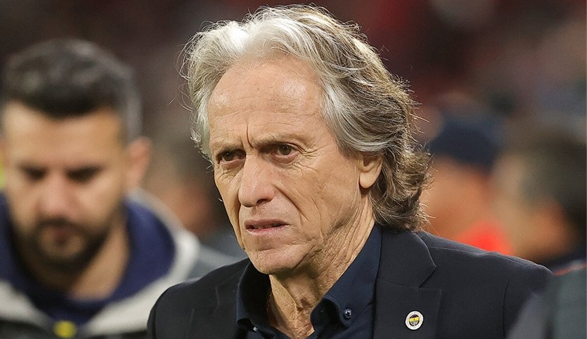 Jorge Jesus Fenerbahçe'yi şoke etti! Portekizli hoca ayrılmak için gün sayıyor! Whatsapp mesajları ortaya çıktı Jorge Jesus Fenerbahçe'yi şoke etti! Portekizli hoca ayrılmak için gün sayıyor! Whatsapp mesajları ortaya çıktı
