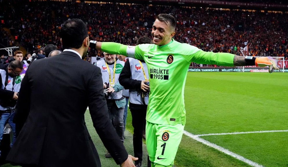 Galatasaray kalesi sakatlıktan dönen Muslera'ya emanet