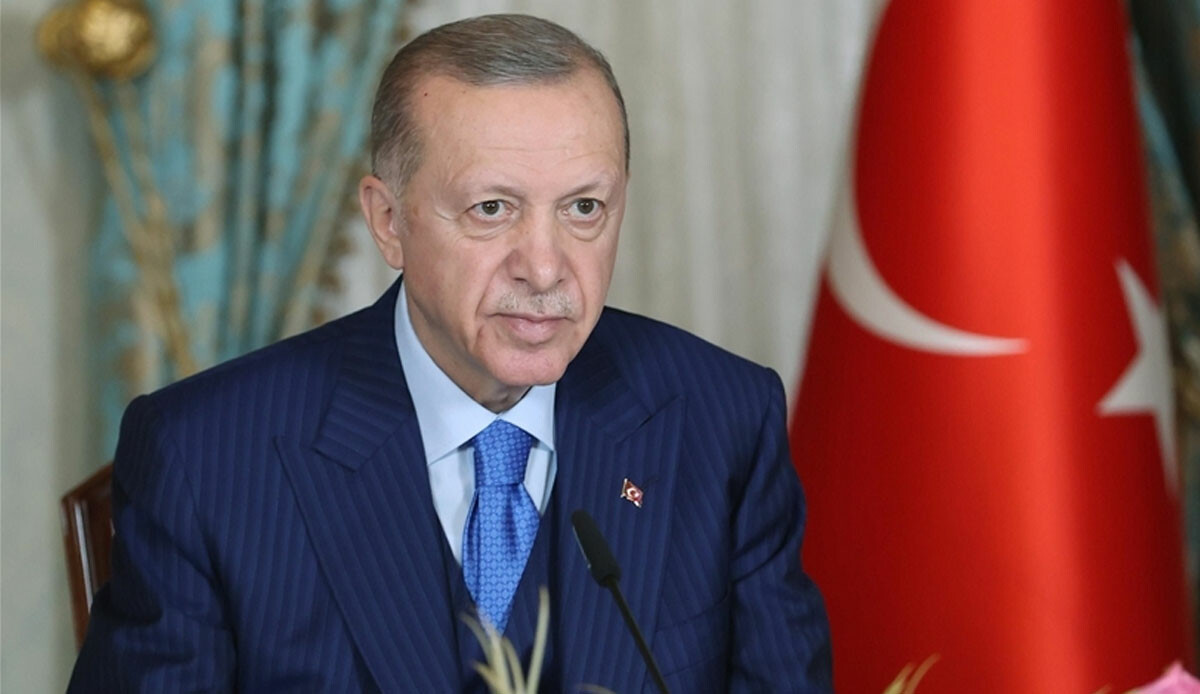 Cumhurbaşkanı Erdoğan, Özgür Özel’den kazandığı tazminatı depremzedelere bağışladı Cumhurbaşkanı Erdoğan, Özgür Özel’den kazandığı tazminatı depremzedelere bağışladı