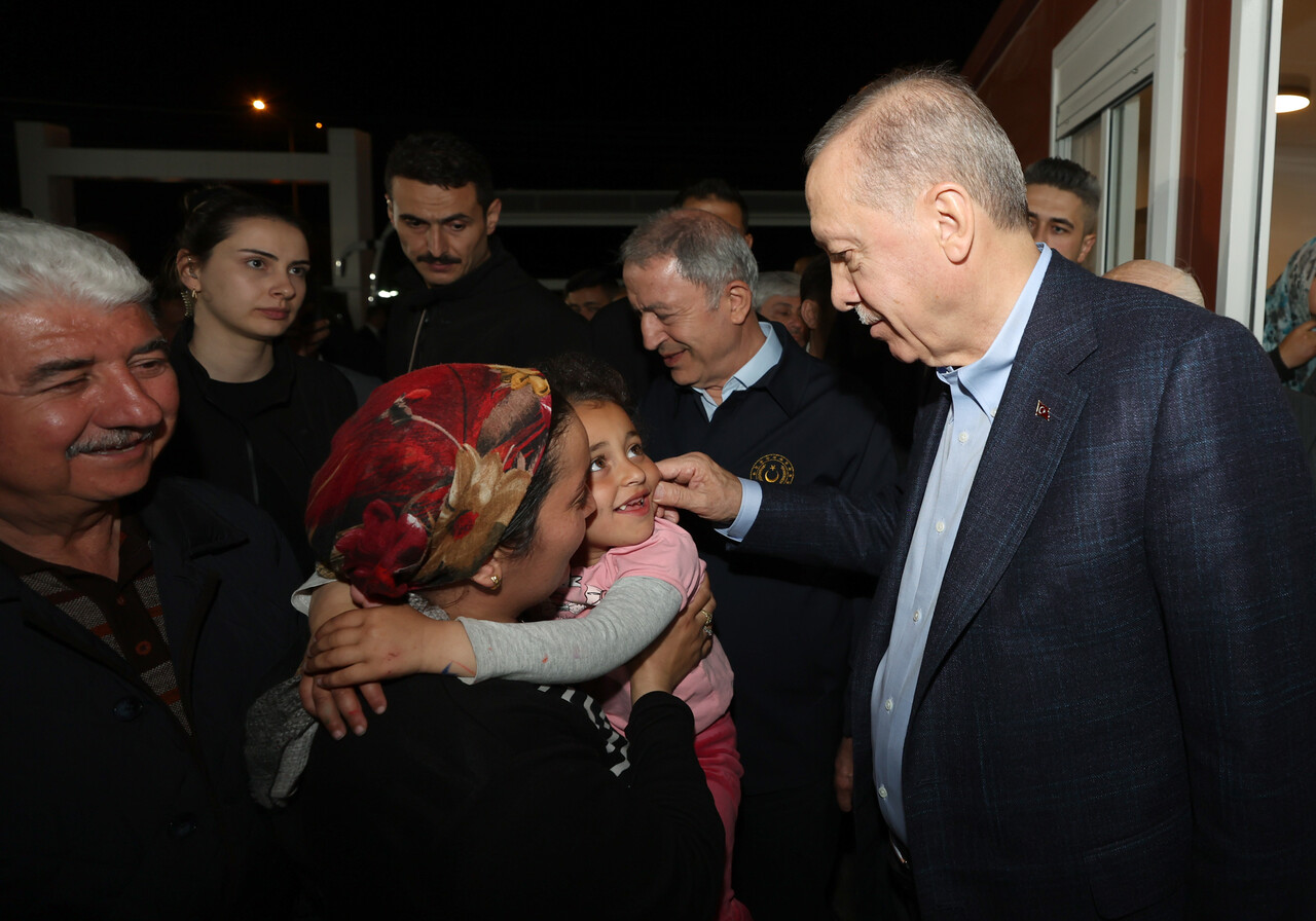 Cumhurbaşkanı Erdoğan: Afetleri yaşamayanlar fitne fesat uyduruyor Cumhurbaşkanı Erdoğan: Afetleri yaşamayanlar fitne fesat uyduruyor