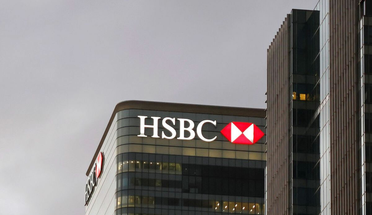 HSCB batan bankayı 1 sterline aldı! Hükümet ve Merkez Bankası devreye girdi HSCB batan bankayı 1 sterline aldı! Hükümet ve Merkez Bankası devreye girdi