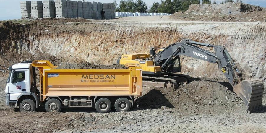 Murat Kurum gelişmeleri paylaştı: Kahramanmaraş’ta 72 bin 596 konut için ilk kazma vuruldu Murat Kurum gelişmeleri paylaştı: Kahramanmaraş’ta 72 bin 596 konut için ilk kazma vuruldu