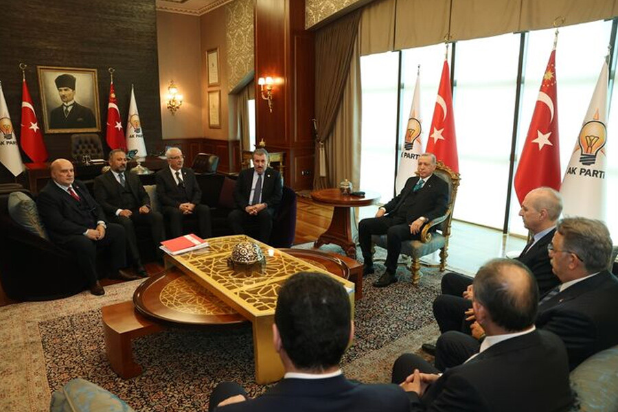 Son dakika! Destici, Cumhurbaşkanı Erdoğan'la görüşme sonrası açıkladı: BBP kendi ismiyle seçime girecek