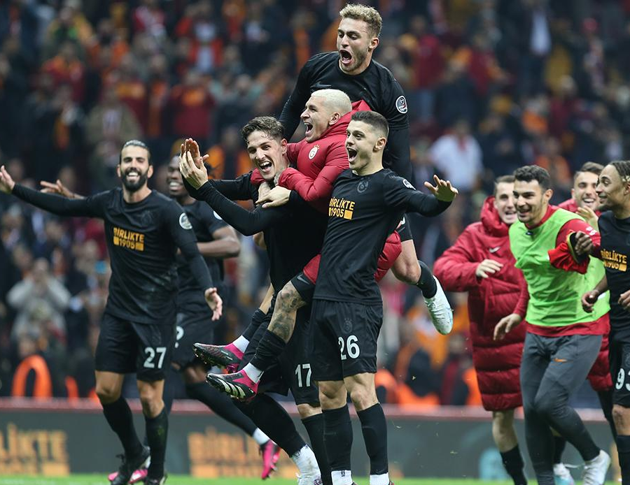 Avrupa'nın en iyisi Galatasaray! Okan Buruk rekorları altüst ederek Arsenal, Barcelona ve PSG'yi solladı