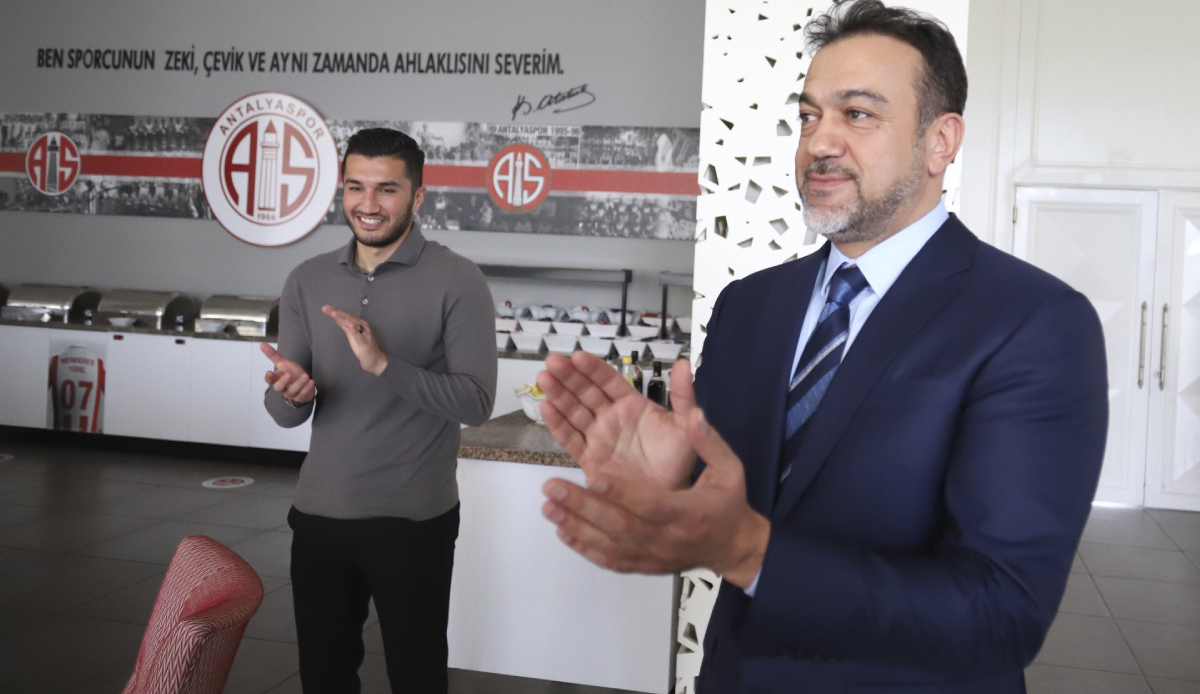 Antalyaspor Başkanı Aziz Çetin istifa etti! Yeni başkan belli oldu