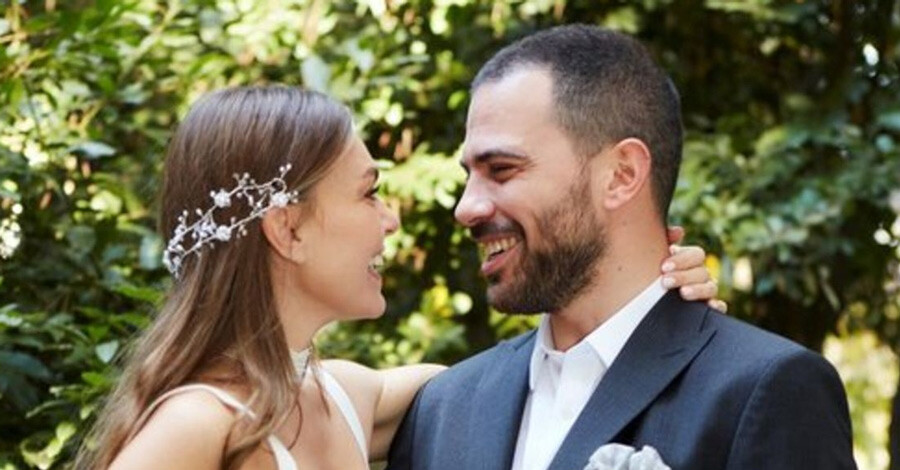 Kızına kavuşmaya 3 ay kaldı… Aslı Enver İngiltere’de doğum yapacak