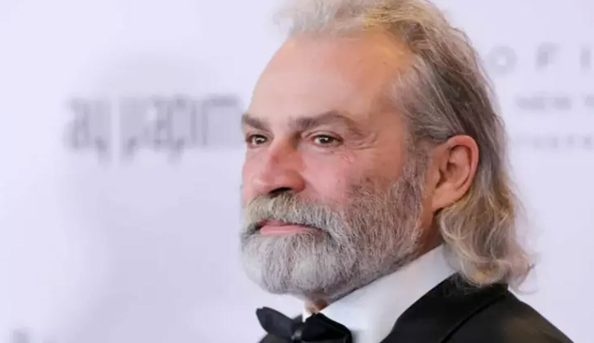 Sahnede fenalaşan Haluk Bilginer hastaneye kaldırıldı... İşte usta oyuncunun son durumu Sahnede fenalaşan Haluk Bilginer hastaneye kaldırıldı... İşte usta oyuncunun son durumu