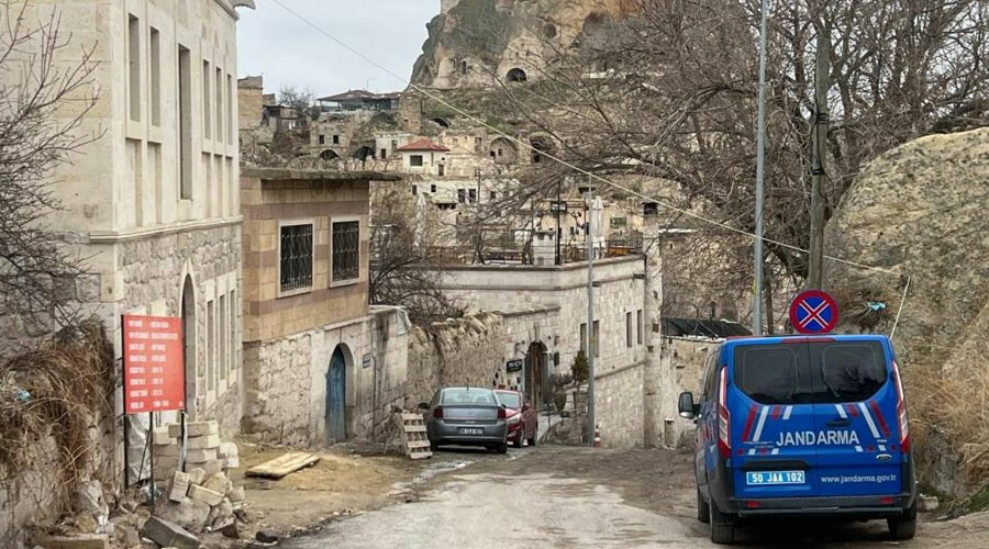 Balayı tatilinde sır ölüm: Yeni çifte mezar olan otelde inceleme sürüyor Balayı tatilinde sır ölüm: Yeni çifte mezar olan otelde inceleme sürüyor