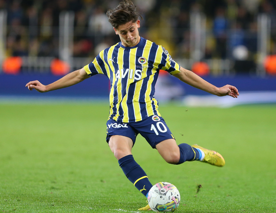 Arda Güler'i İstanbul'da izleyecek 4 takım ortaya çıktı! Sevilla - Fenerbahçe maçını stadyumdan takip edecekler