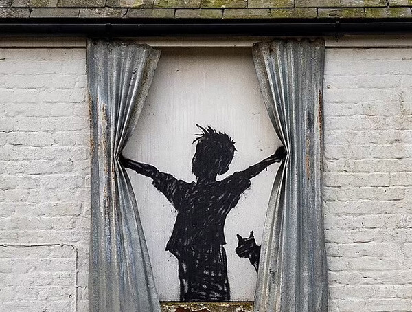 Yıkımla birlikte gitti: Yanlışlıkla Banksy’nin eserini tahrip ettiler Yıkımla birlikte gitti: Yanlışlıkla Banksy’nin eserini tahrip ettiler