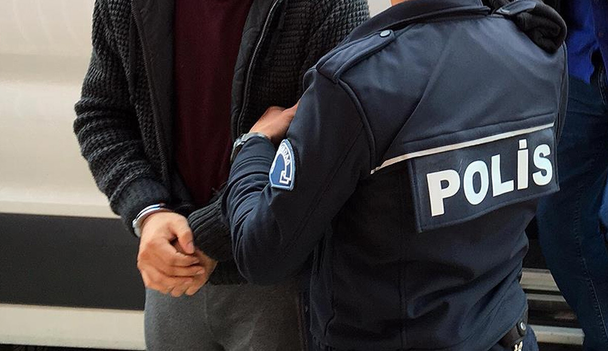 Son dakika! İstanbul merkezli 4 ilde ihale çetesine operasyon: 60 şüpheli yakalandı Son dakika! İstanbul merkezli 4 ilde ihale çetesine operasyon: 60 şüpheli yakalandı