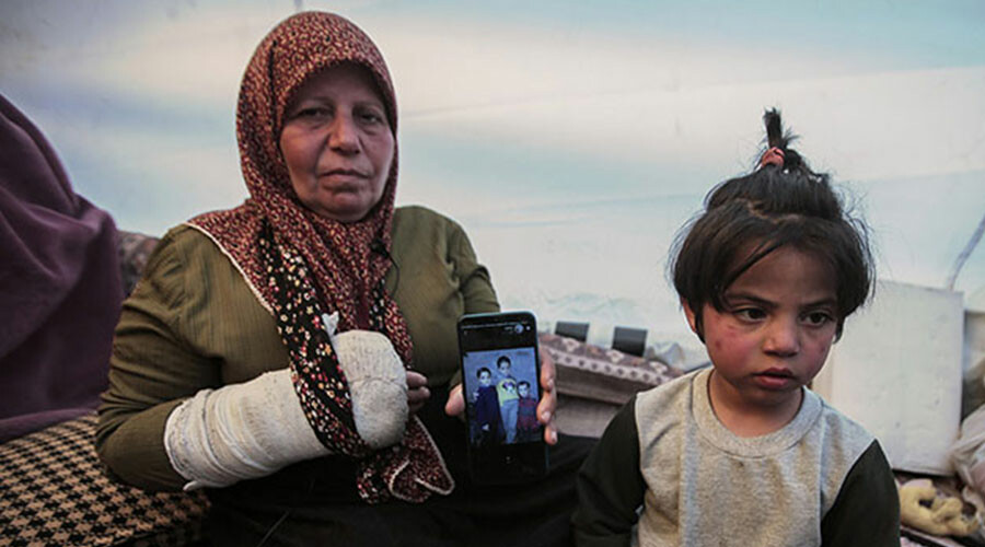 Tüm ailesini depremde kaybetti, hayattan koptu: 4 yaşındaki Hedil ne konuşuyor ne ağlıyor Tüm ailesini depremde kaybetti, hayattan koptu: 4 yaşındaki Hedil ne konuşuyor ne ağlıyor