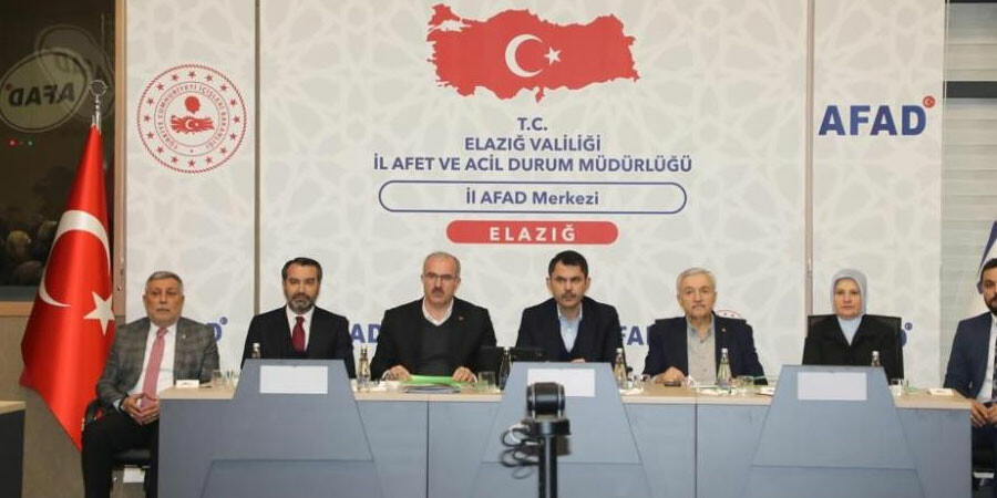 Bakan Kurum deprem bölgesinde son durumu açıkladı: Hasar tespit çalışmalarında sona yaklaştık Bakan Kurum deprem bölgesinde son durumu açıkladı: Hasar tespit çalışmalarında sona yaklaştık