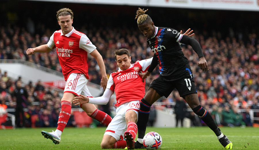 Arsenal - Crystal Palace (4-1 Özet) Premier League'de lider seriye taktı; üst üste 6. galibiyet Arsenal - Crystal Palace (4-1 Özet) Premier League'de lider seriye taktı; üst üste 6. galibiyet