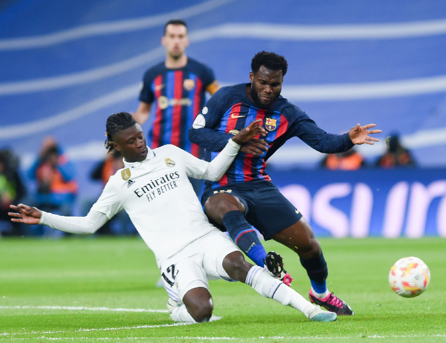 Tüm dünya gözlerini bu derbilere çevirdi: Pazar günü futbol şöleni yaşanacak