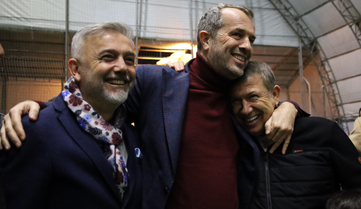 Türk futboluna damga vuran 3 golcü yan yana geldi! Final maçına yoğun katılım oldu