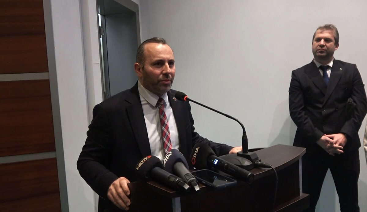 CHP'li Yalova Belediyesi AK Parti'ye geçti: AK Partili Mustafa Tutuk yeni başkan seçildi