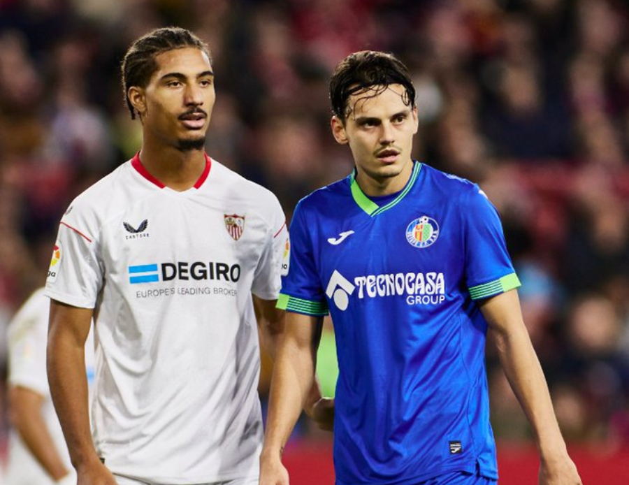 Enes Ünal Fenerbahçe'nin intikamını aldı! Türk golcü Sevilla'yı yıktı Enes Ünal Fenerbahçe'nin intikamını aldı! Türk golcü Sevilla'yı yıktı
