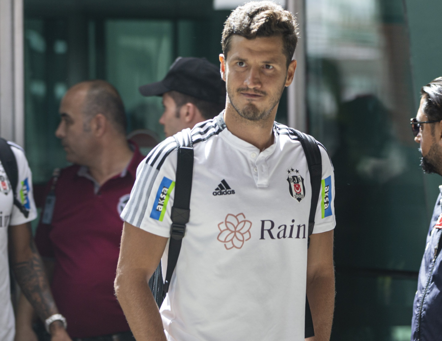 Stefan Kuntz o futbolcuyu canlı yayında itiraf etti: Beni arayıp özür diledi