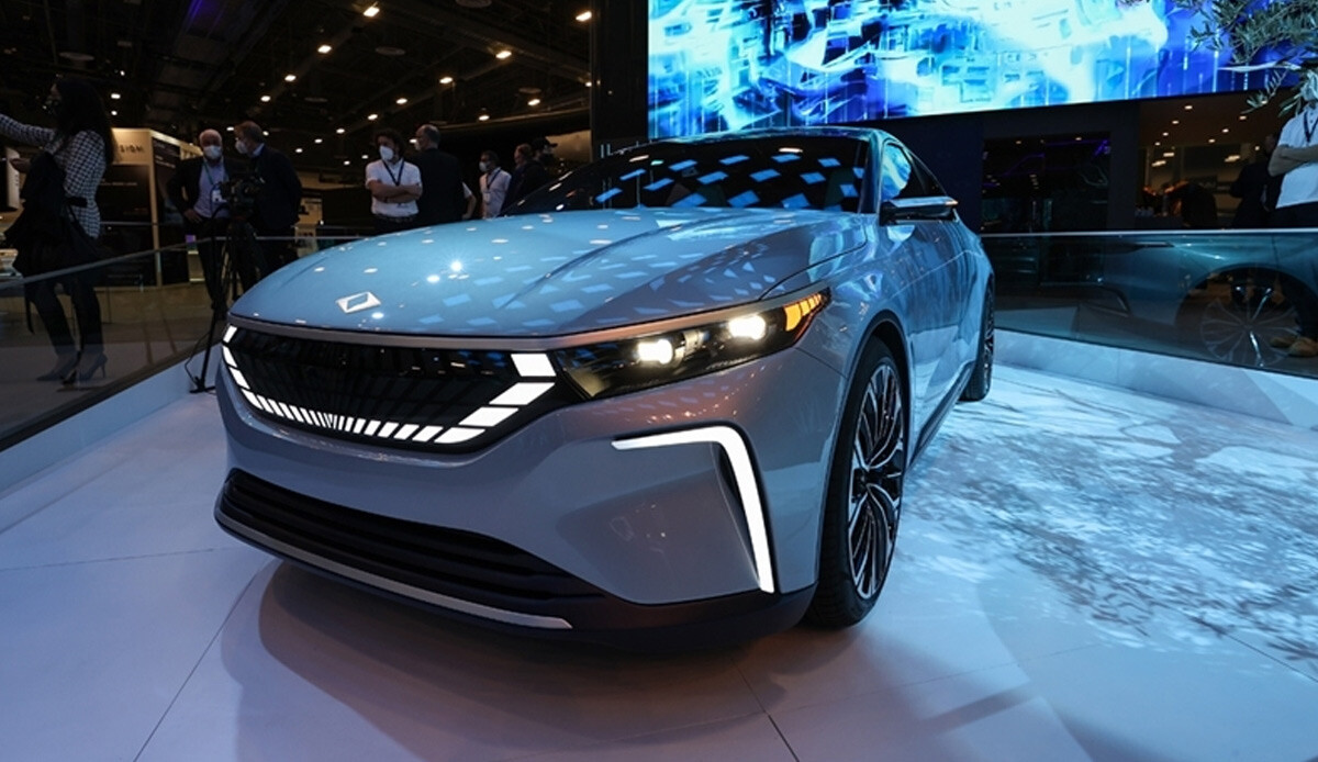 Türkiye'nin otomobili Togg yine gururlandırdı: CES2023'ün 'en iyi dördüncü markası' seçildi Türkiye'nin otomobili Togg yine gururlandırdı: CES2023'ün 'en iyi dördüncü markası' seçildi