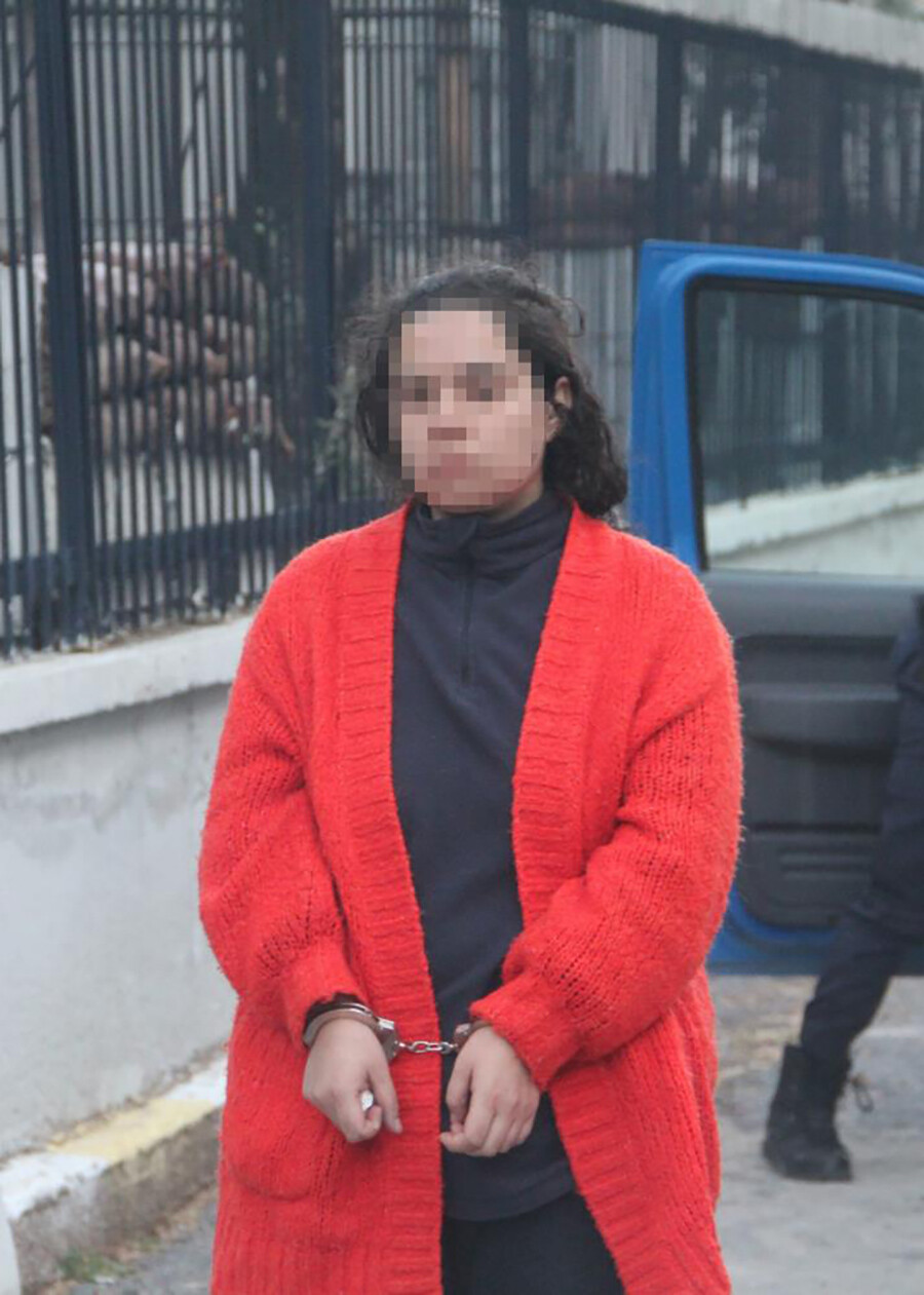 Cani anne dehşet saçtı: Bebeğini boğarak öldürdü, diğer çocuğu son anda kurtuldu