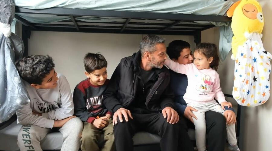 Bakan Kurum paylaştı: 214 prefabrik ev daha depremzedelere teslim edildi Bakan Kurum paylaştı: 214 prefabrik ev daha depremzedelere teslim edildi
