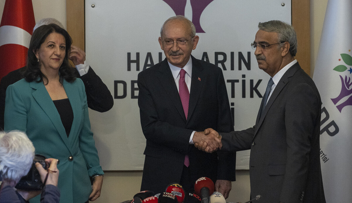 HDP’ye kayyum garantisi verdi HDP’ye kayyum garantisi verdi