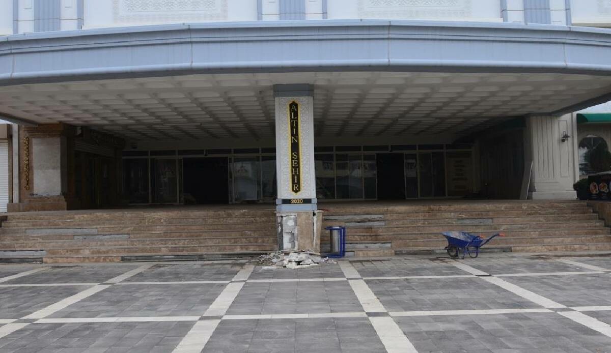 Kuyumculuk sektörü depremden etkilendi Kuyumculuk sektörü depremden etkilendi