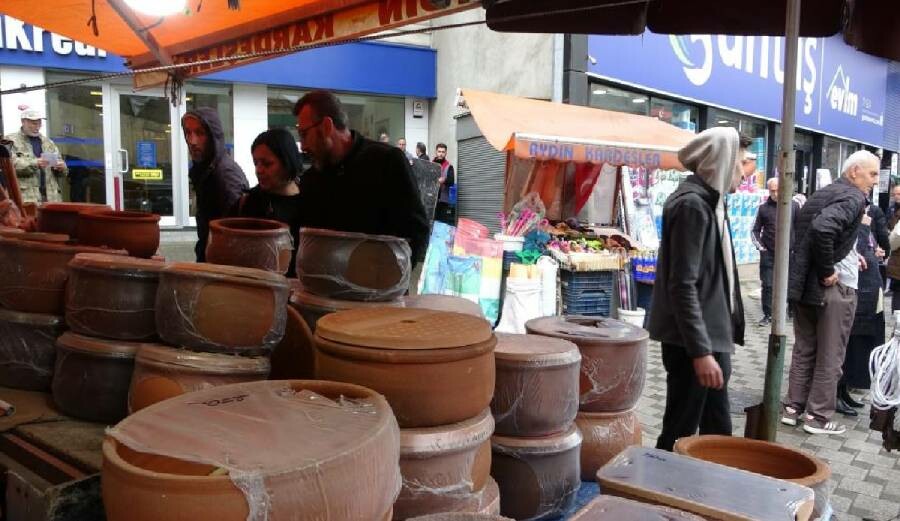 En ucuzu 70 TL en pahalı 400 TL'den satılıyor En ucuzu 70 TL en pahalı 400 TL'den satılıyor
