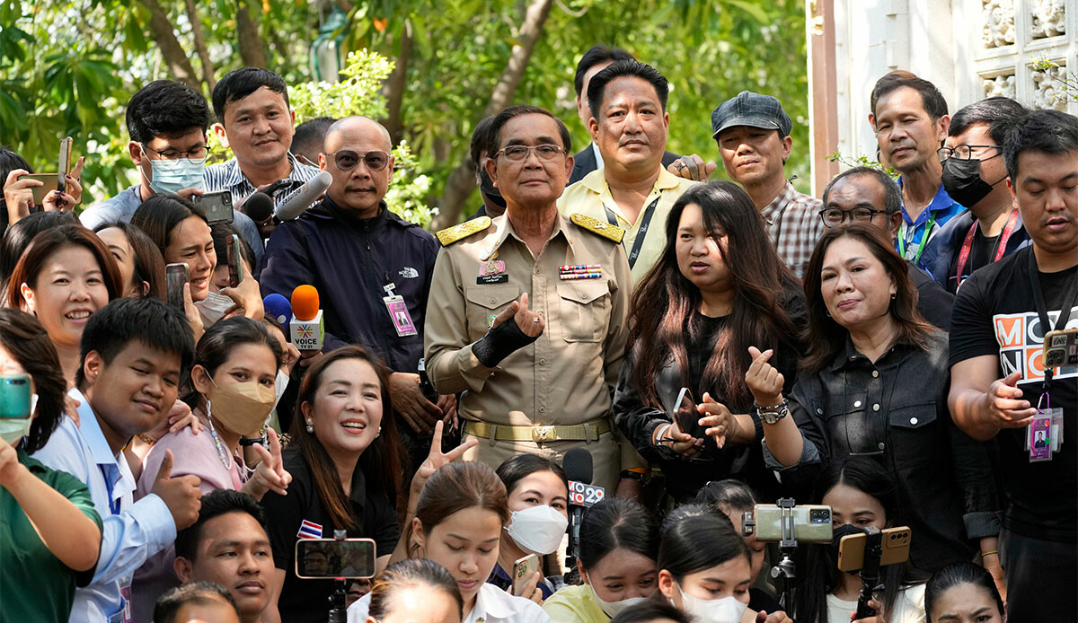 Tayland&#039;da seçim tarihi ertelendi! Cunta lider General Prayut Chan-o-cha anketlerde geride