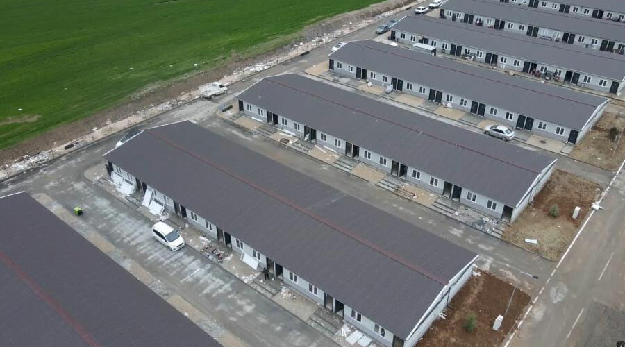 Bakan Kurum paylaştı: 214 prefabrik ev daha depremzedelere teslim edildi Bakan Kurum paylaştı: 214 prefabrik ev daha depremzedelere teslim edildi
