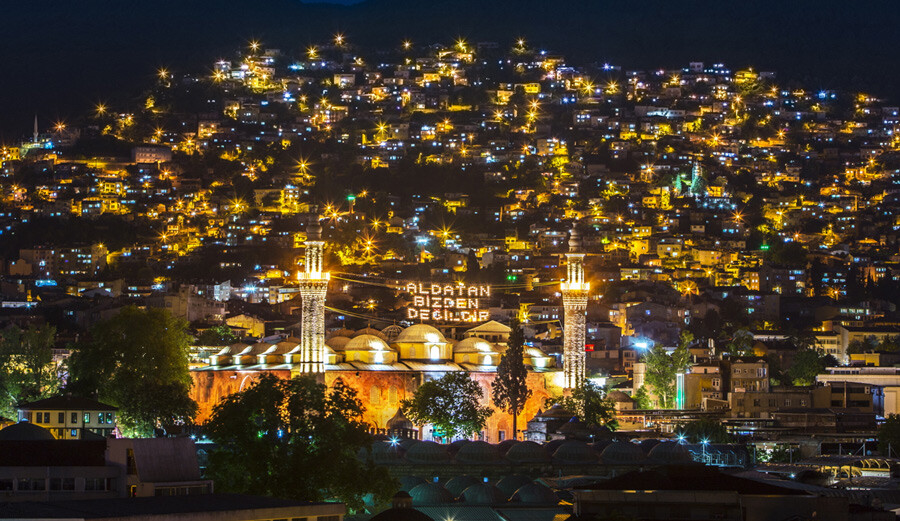 Ramazan'da Bursa bir başka güzel