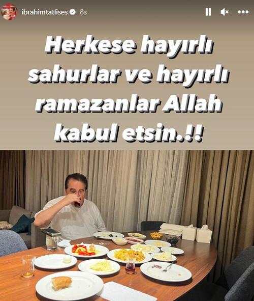 İlk oruca niyet eden İbrahim Tatlıses sahur sofrasından fotoğraf paylaştı İlk oruca niyet eden İbrahim Tatlıses sahur sofrasından fotoğraf paylaştı