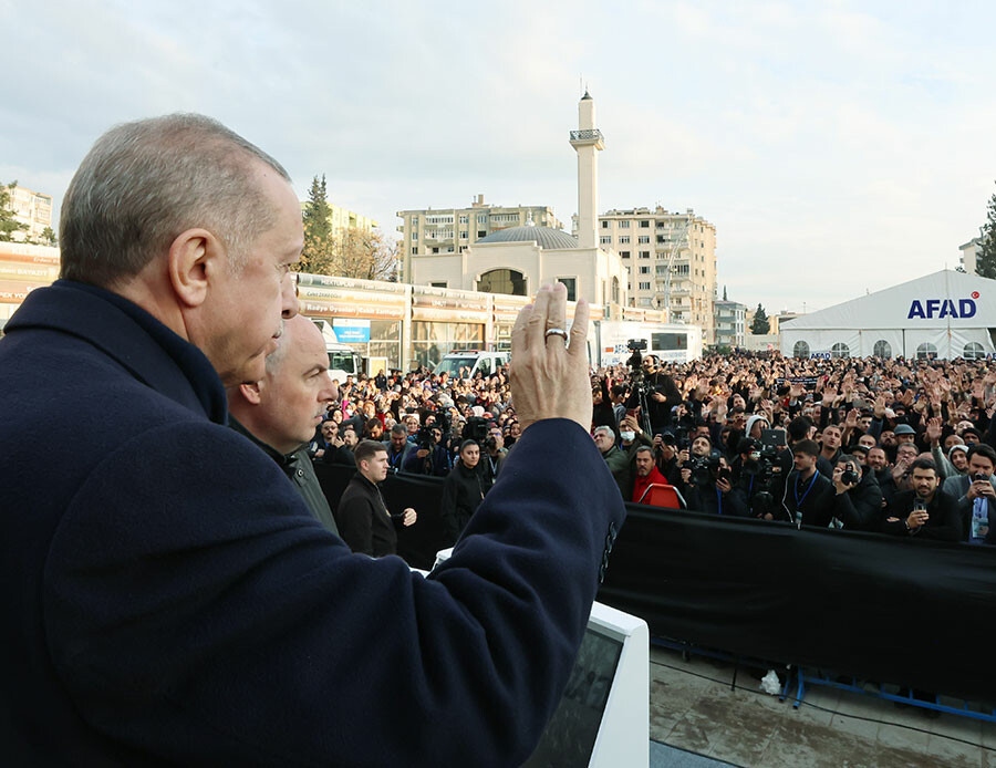 Cumhurbaşkanı Erdoğan: Yıkılan her binayı yeniden yapacağız