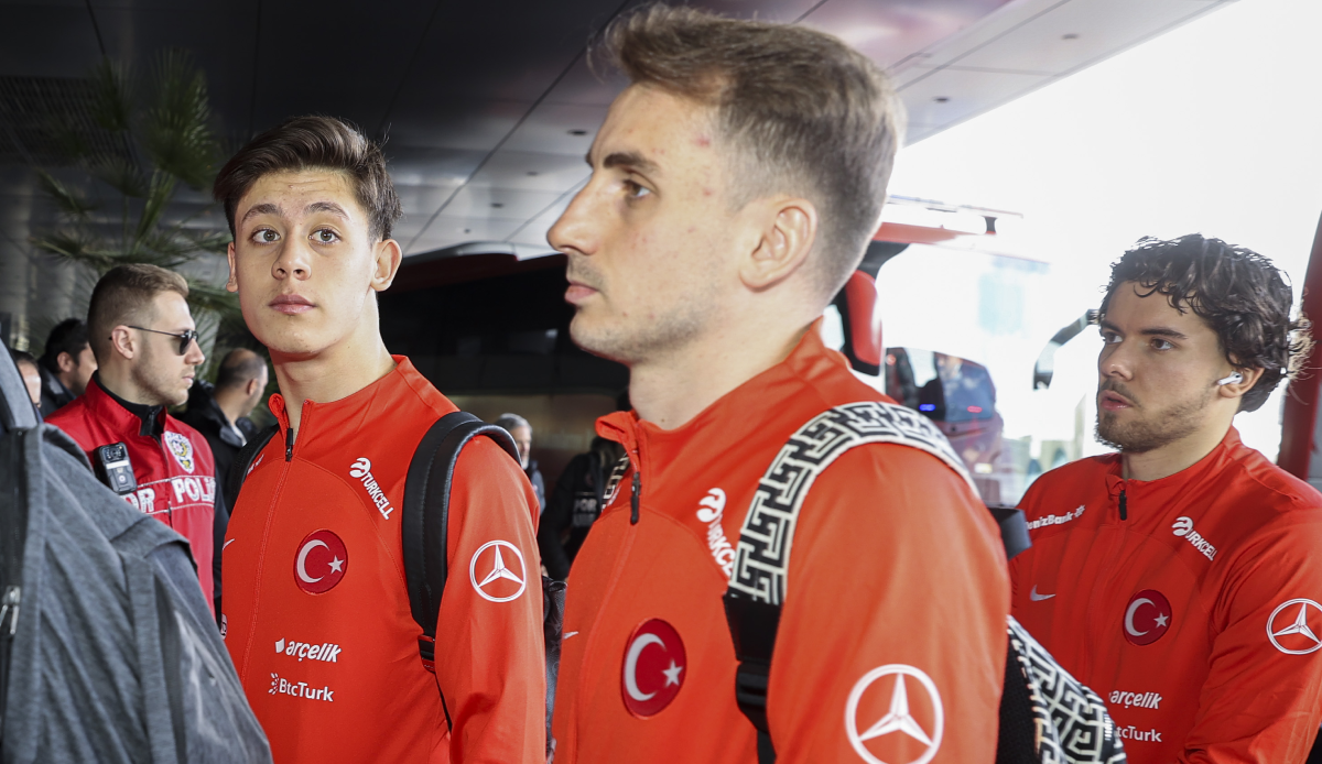 A Milli Takım Ermenistan'a gitti | EURO 2024 Elemeleri