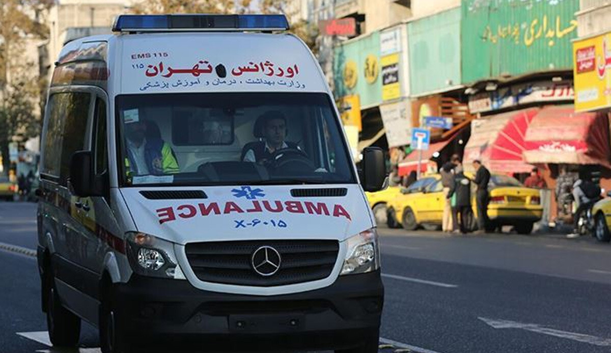 İran'daki 5,6 büyüklüğündeki depremde 82 kişi yaralandı İran'daki 5,6 büyüklüğündeki depremde 82 kişi yaralandı
