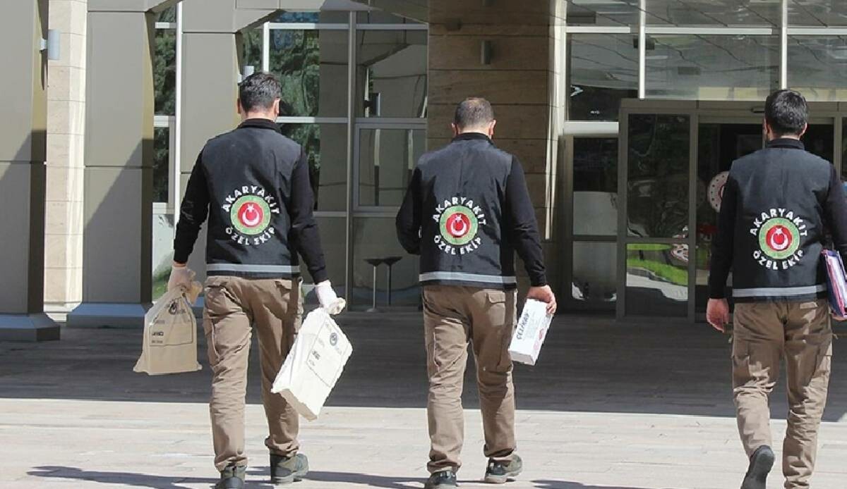Akaryakıt Özel Ekibi 53 milyar liralık kamu zararını önledi Akaryakıt Özel Ekibi 53 milyar liralık kamu zararını önledi