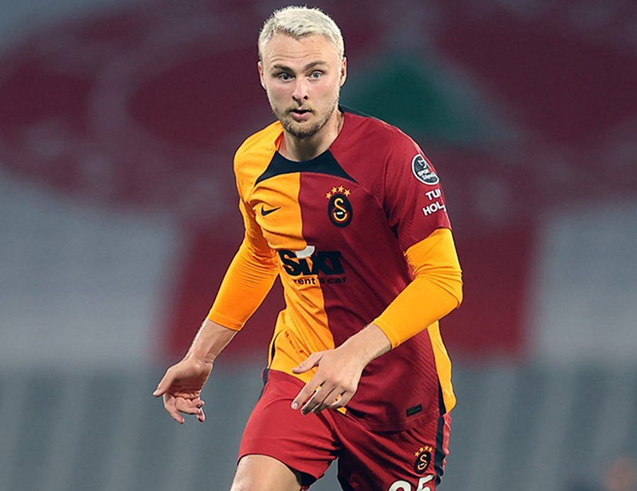 Galatasaray'dan rekor satış! Sacha Boey ve Nelsson'un yeni adresi belli oldu Galatasaray'dan rekor satış! Sacha Boey ve Nelsson'un yeni adresi belli oldu