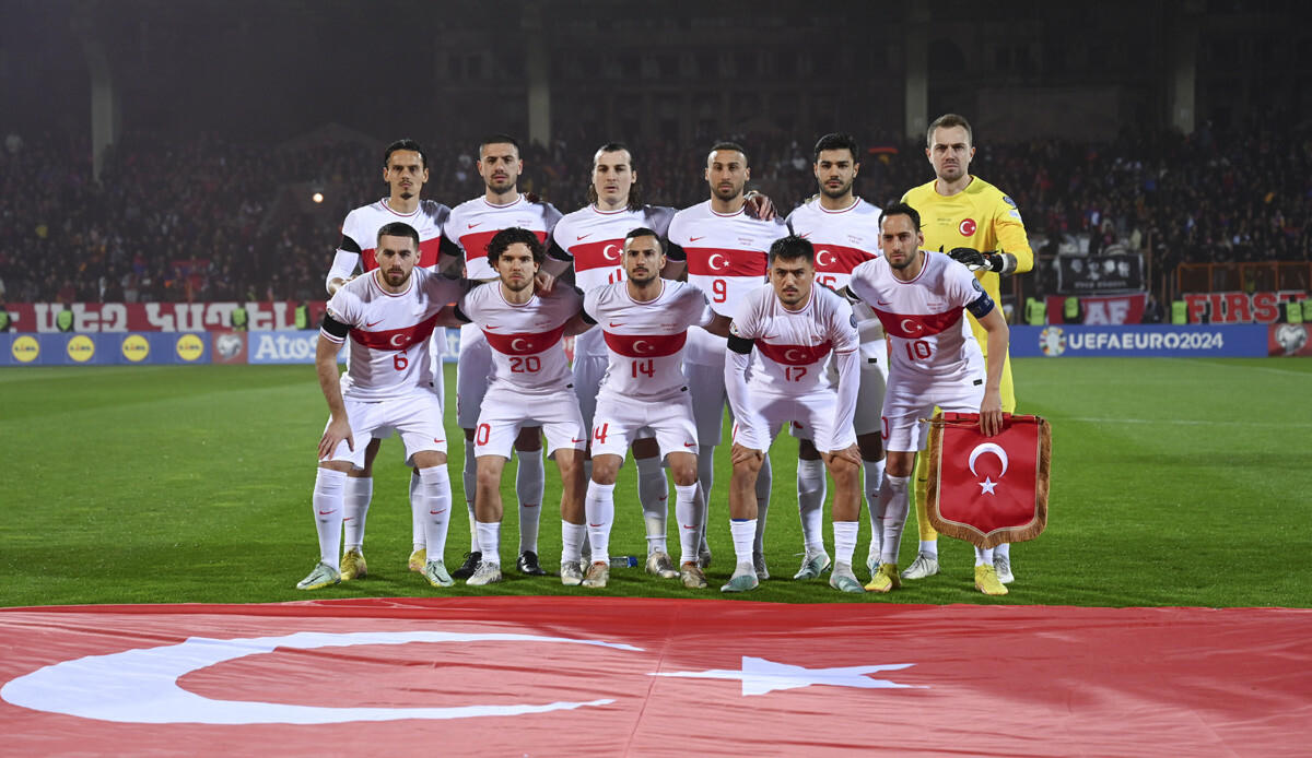 Stefan Kuntz: Birçok futbolcu oruçluydu. Ben bu durumu yüzde 100 destekliyorum Stefan Kuntz: Birçok futbolcu oruçluydu. Ben bu durumu yüzde 100 destekliyorum