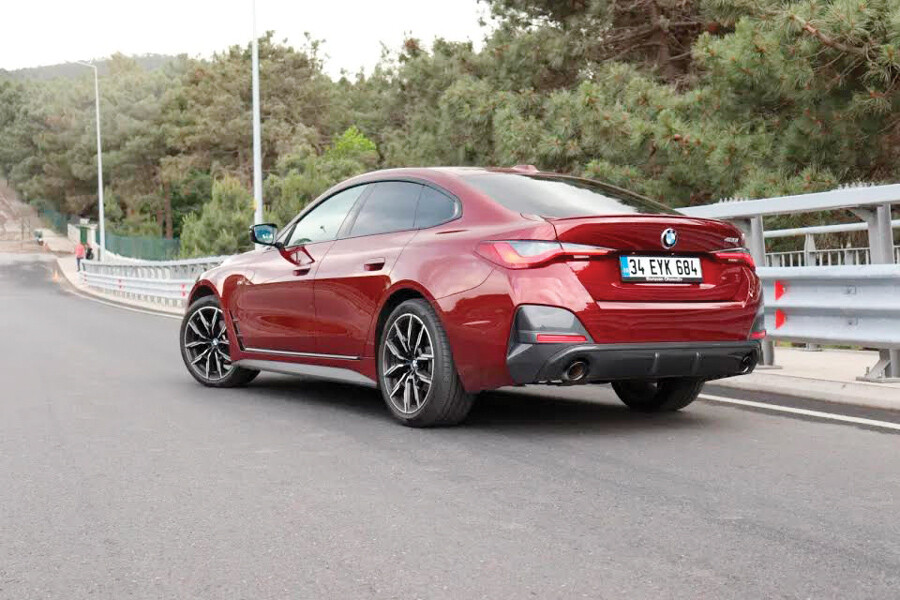 BMW 4 Serisi Gran Coupe: Genç ailelerin tercihi BMW 4 Serisi Gran Coupe: Genç ailelerin tercihi