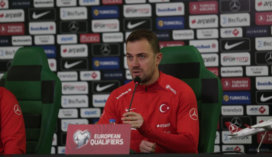 Mert Günok: Büyük maçları farklı oynuyoruz, Hırvatistan maçı Ermenistan maçına benzemeyecek