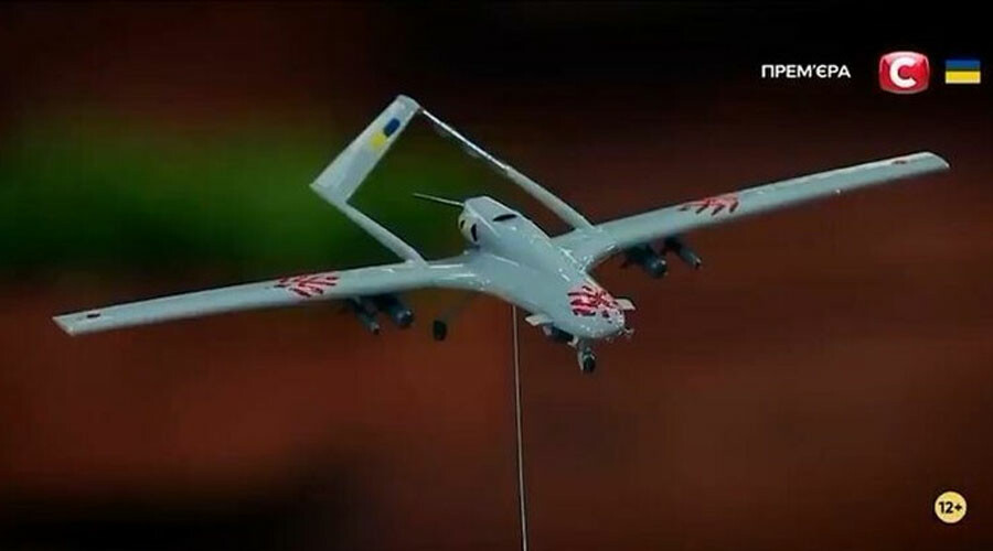 MasterChef Ukrayna’da Bayraktar rüzgarı: TB2 ilgi odağı olmaya devam ediyor MasterChef Ukrayna’da Bayraktar rüzgarı: TB2 ilgi odağı olmaya devam ediyor