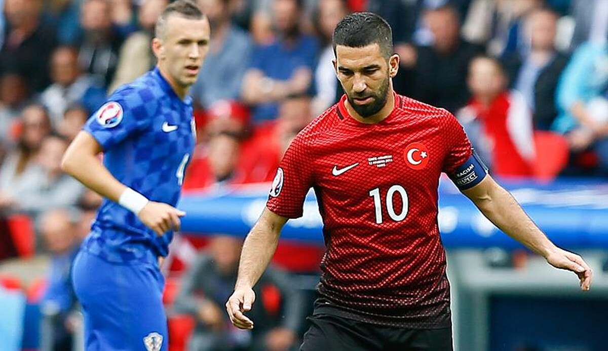 TFF&#039;den Arda Turan açıklaması: Milli maç öncesi ödüllendirilecek