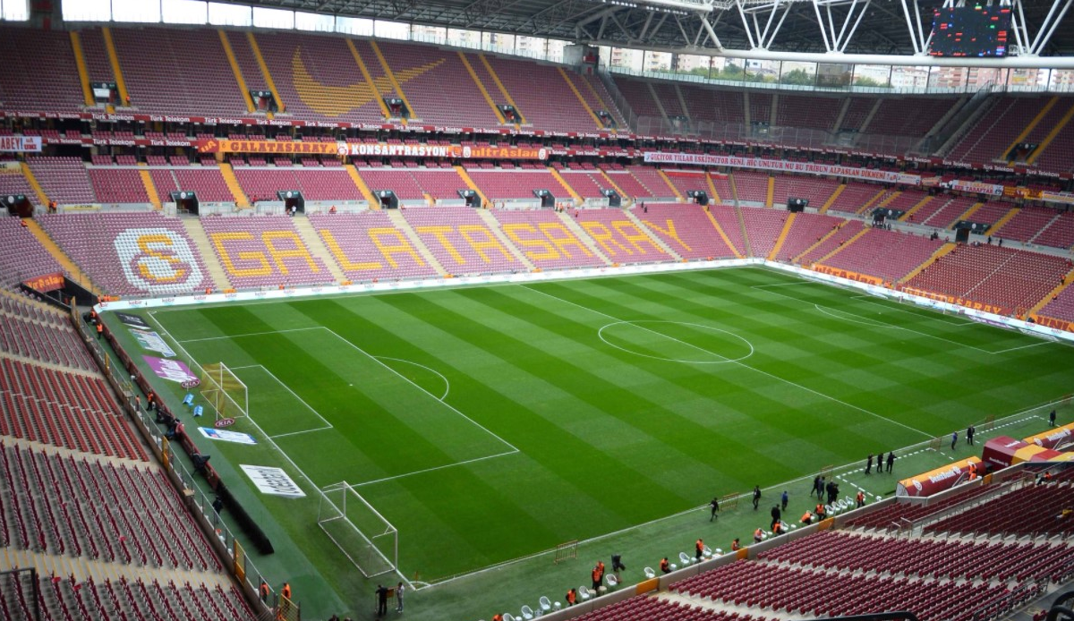 Galatasaray'dan taraftara dev müjde: UEFA izin verdi Nef Stadyumu kapasitesi artıyor! Liverpool ve Dortmund modeli uygulanacak Galatasaray'dan taraftara dev müjde: UEFA izin verdi Nef Stadyumu kapasitesi artıyor! Liverpool ve Dortmund modeli uygulanacak