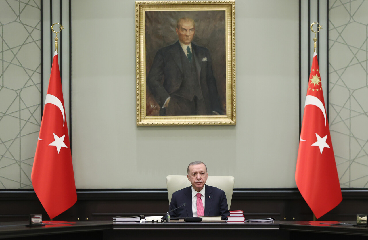 Cumhurbaşkanlığı Külliyesi'ndeki MGK zirvesi sona erdi: Deprem vurgusu dikkat çekti Cumhurbaşkanlığı Külliyesi'ndeki MGK zirvesi sona erdi: Deprem vurgusu dikkat çekti