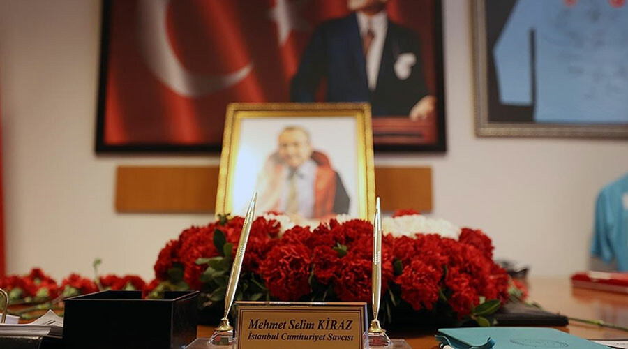 Bakan Bozdağ’dan şehit savcı Kiraz paylaşımı Bakan Bozdağ’dan şehit savcı Kiraz paylaşımı