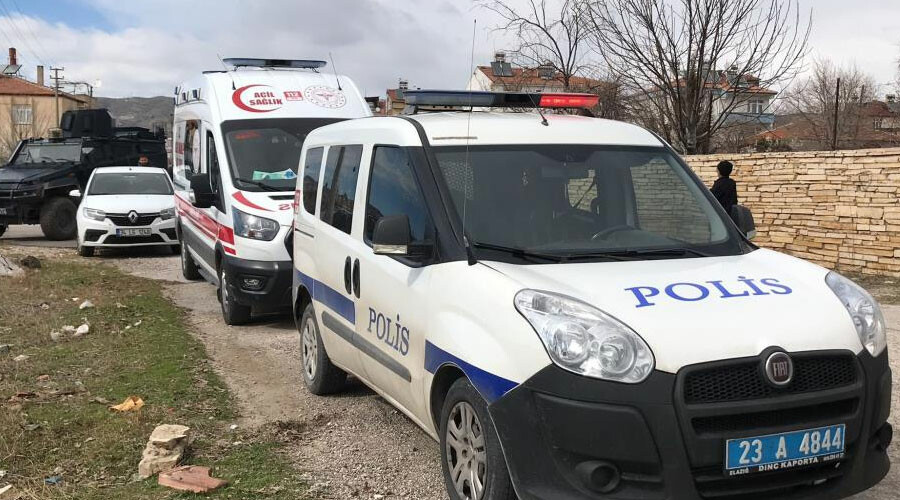 Elazığ'da pompalı tüfek dehşeti: Aynı evde 6 kişi ölü bulundu