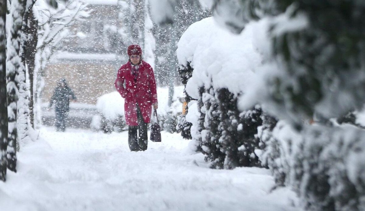 Mart ayı bitiyor kış bitmiyor! Meteoroloji 17 ili uyardı: Sel, fırtına ve kar bekleniyor Mart ayı bitiyor kış bitmiyor! Meteoroloji 17 ili uyardı: Sel, fırtına ve kar bekleniyor