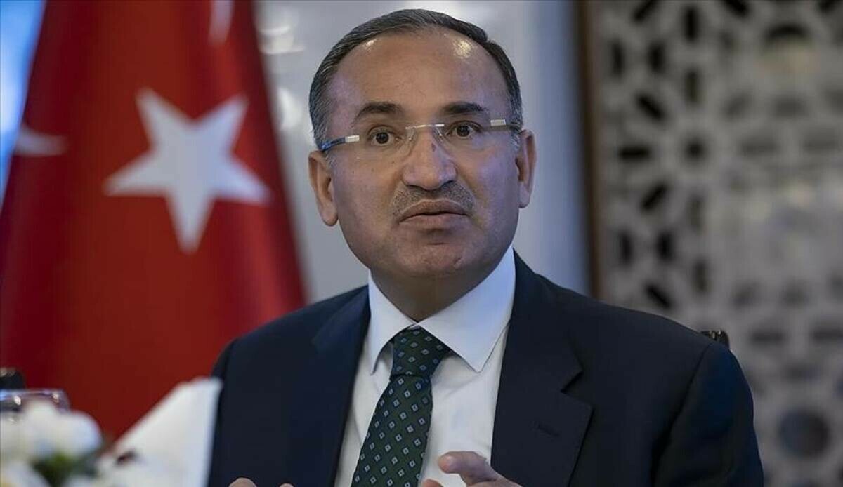 Bakan Bozdağ&#039;dan Akşener&#039;e çağrı: Cumhurbaşkanımızdan özür dilemeli